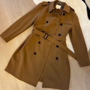 Trench coat perfect for fall